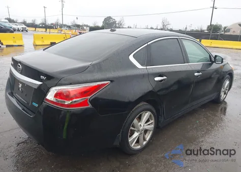 2014 Nissan Altima 2.5 Sv z USA, uszkodzony, nr VIN 1N4AL3AP5EC326512